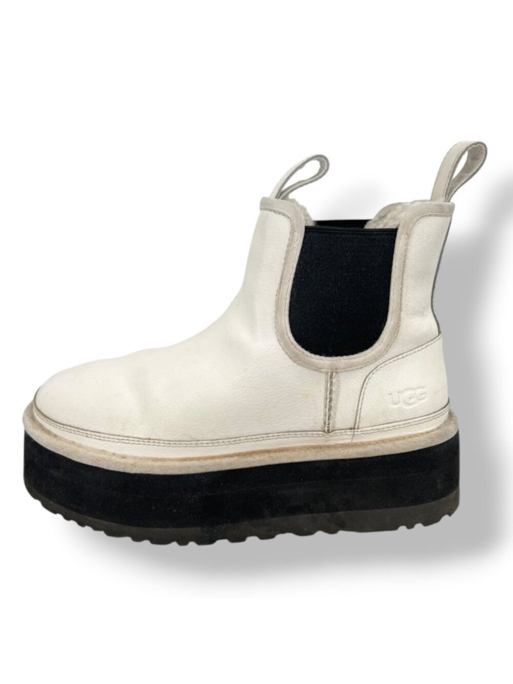 UGG Neumel Platform Chelsea Boots White Streetwear Urban Utility Size 7